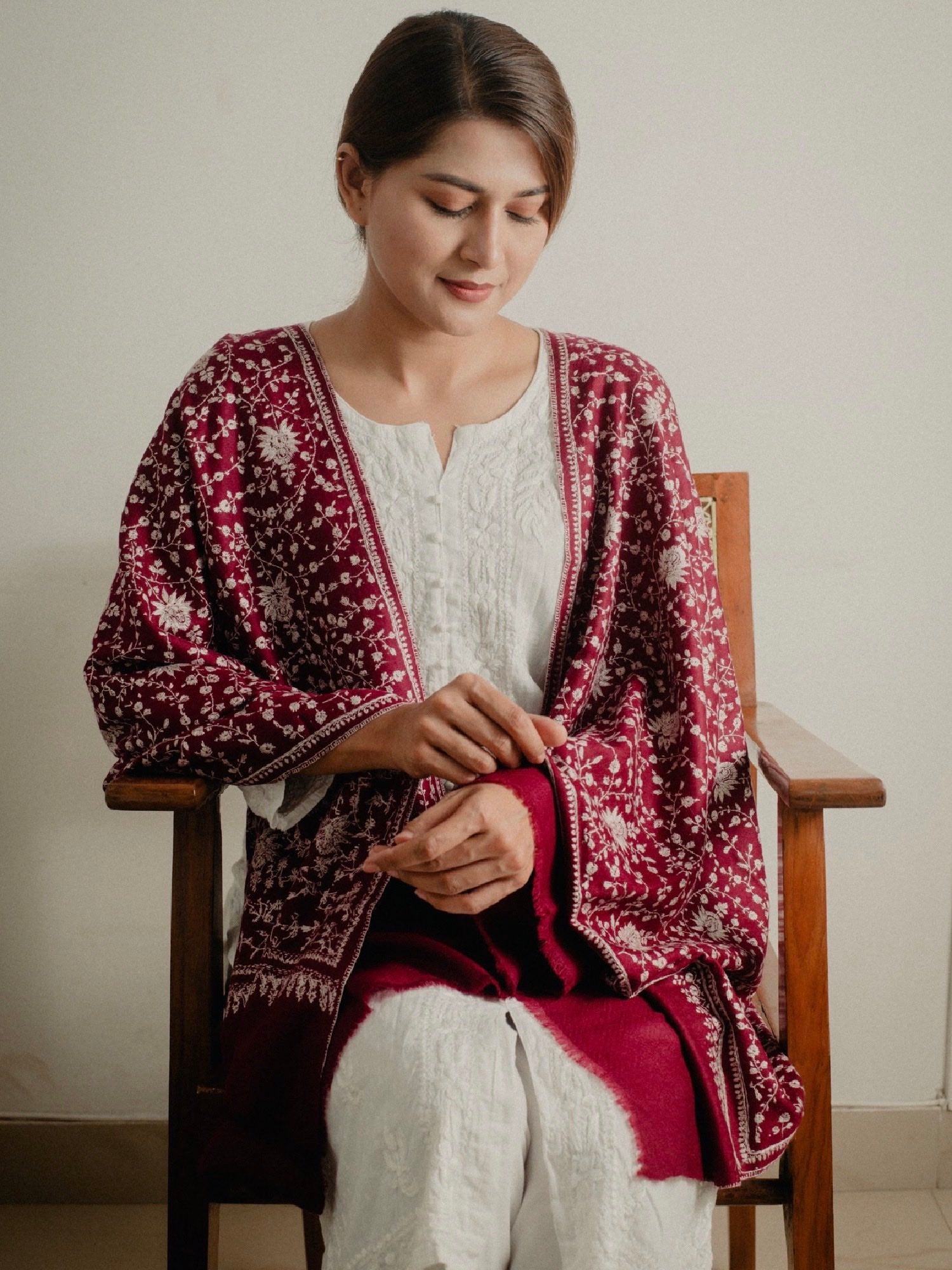 Maroon Sozni Pashmina stole