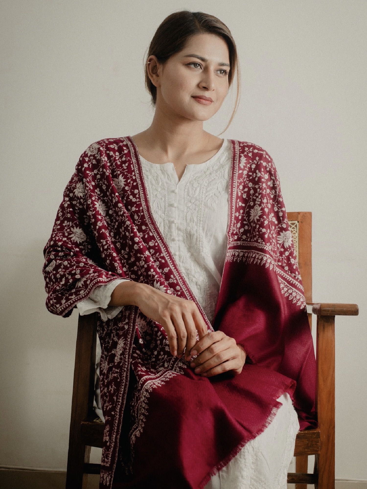 Maroon Sozni Pashmina stole