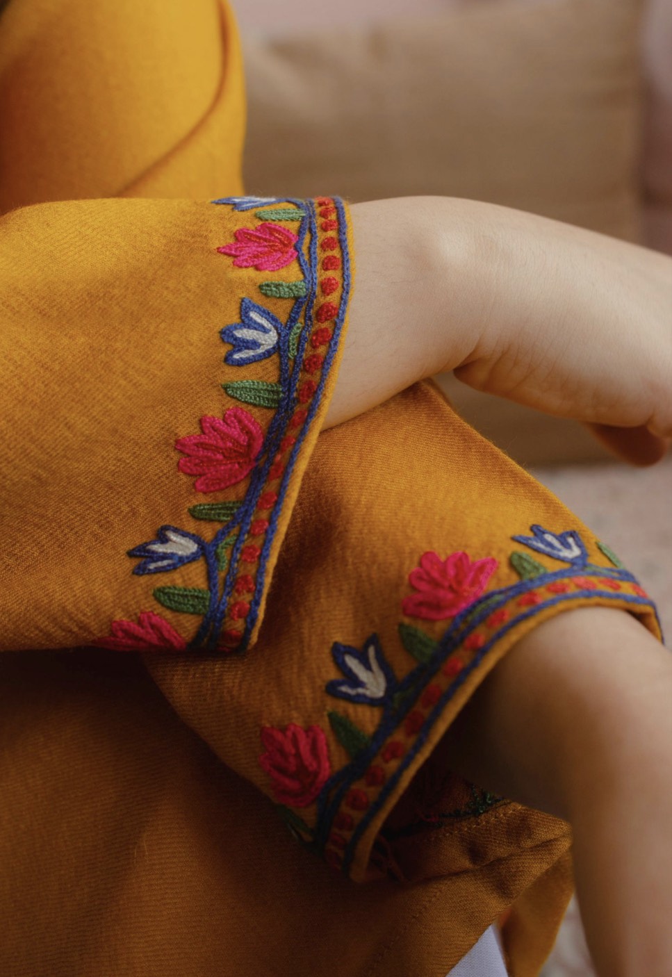 Mustard Pheran