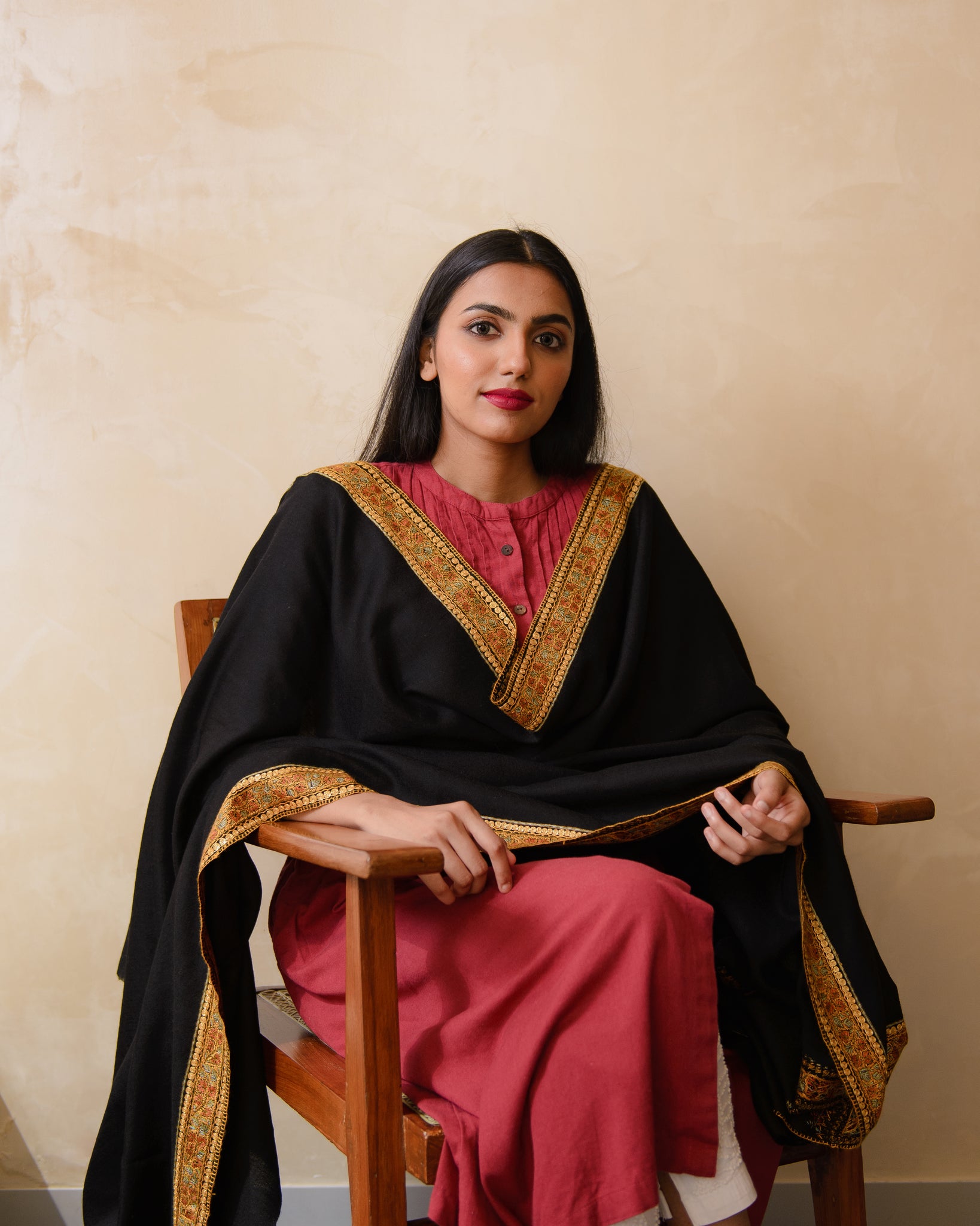 K&M Midnight Black Woollen Shawl